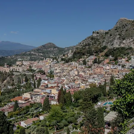 Casanica-taormina *