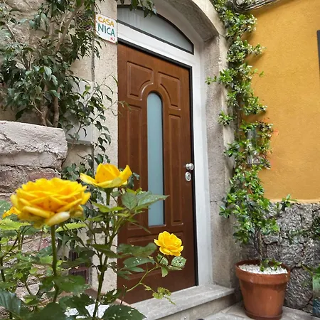 Holiday home Casanica-taormina *
