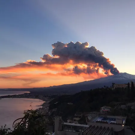 Casanica-taormina *