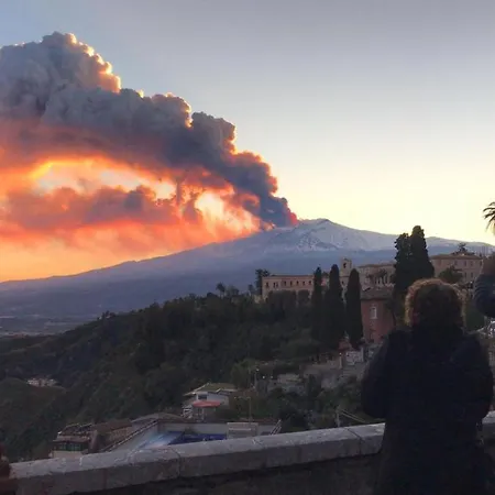 Dom wakacyjny Casanica-taormina *