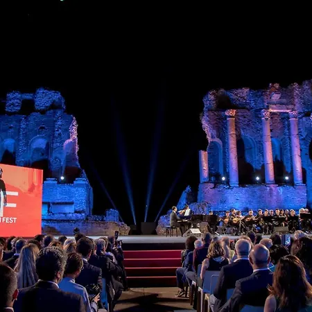 Casanica-taormina *
